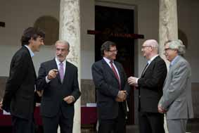 Participantes en la presentación de la Jornada.